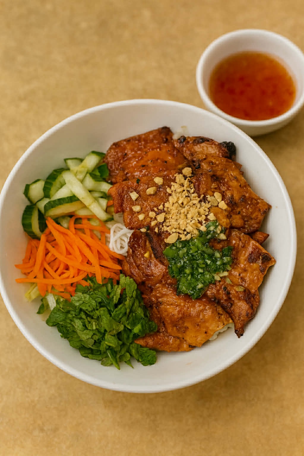 BÃºn gÃ  nÆ°á»›ng grilled chicken vermicelli bowl
