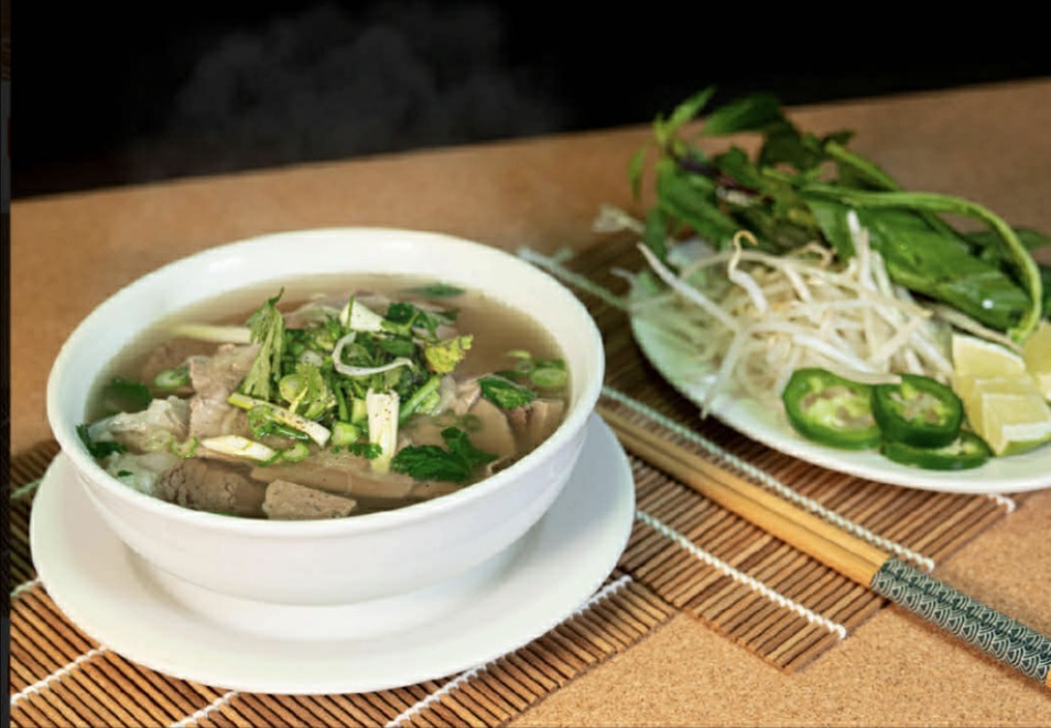 Phở Đặc Biệt special beef noodle soup